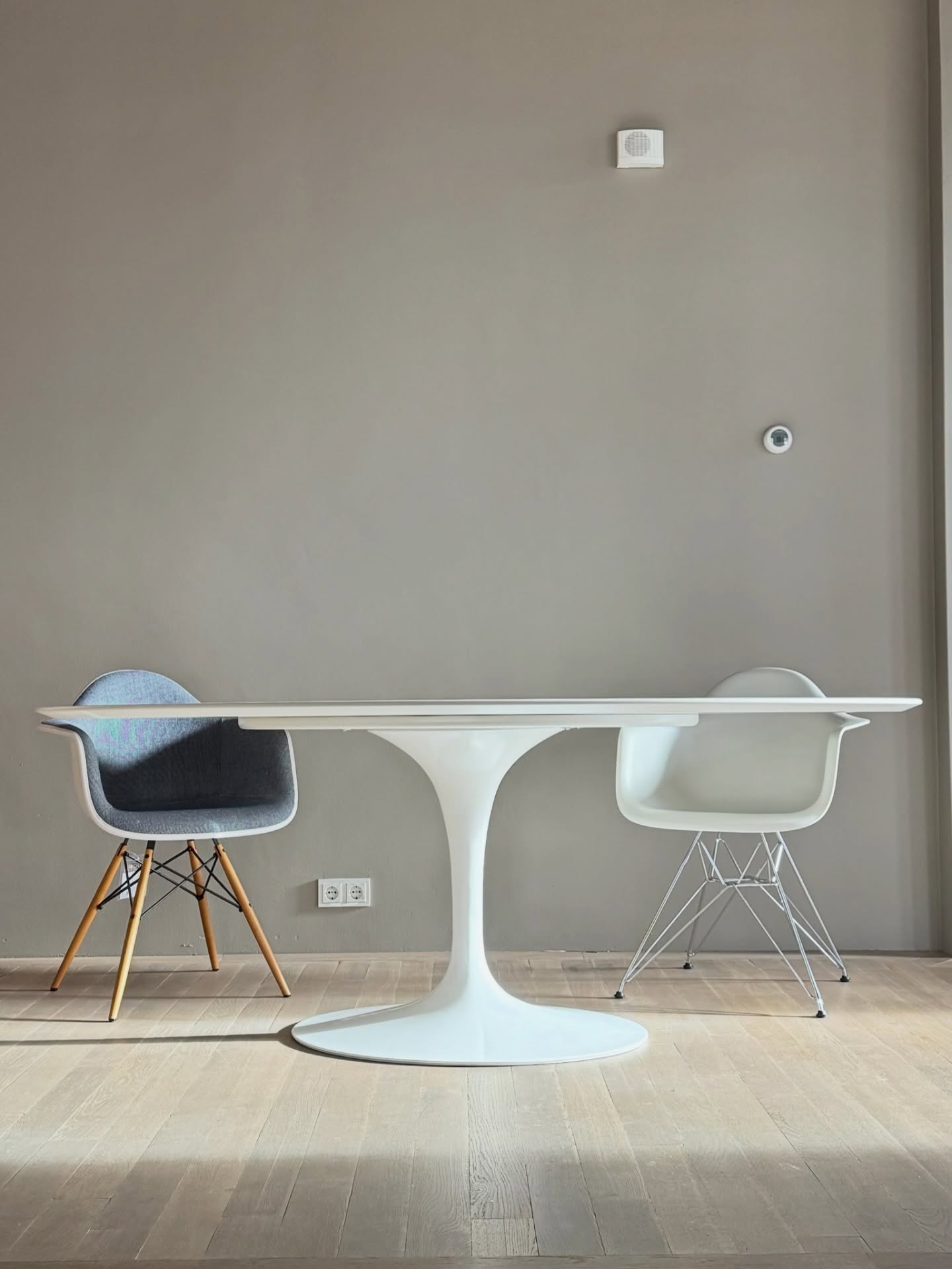 Saarinen tafel